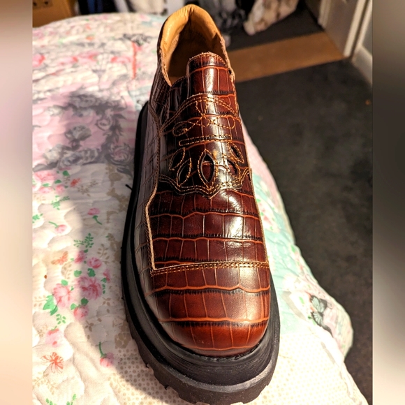 Free People Crocodile print platform loafers UNISEX (W-10)(M-9.5) - Picture 3 of 11